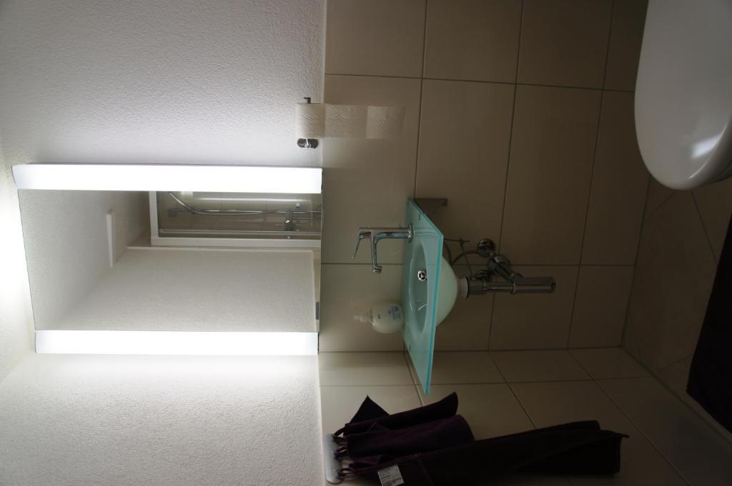 Studio-Appartment Horgen Quarto foto
